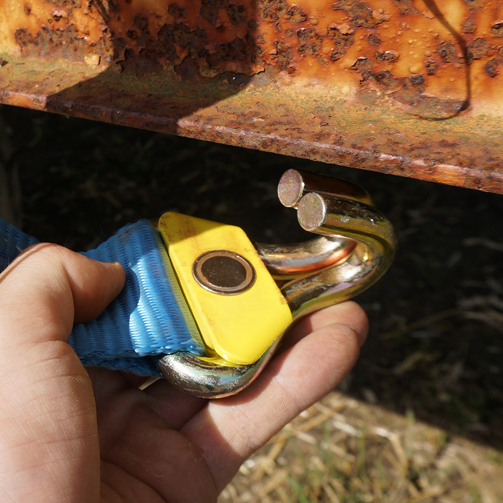 ERGOLASH Strap Hook Magnet